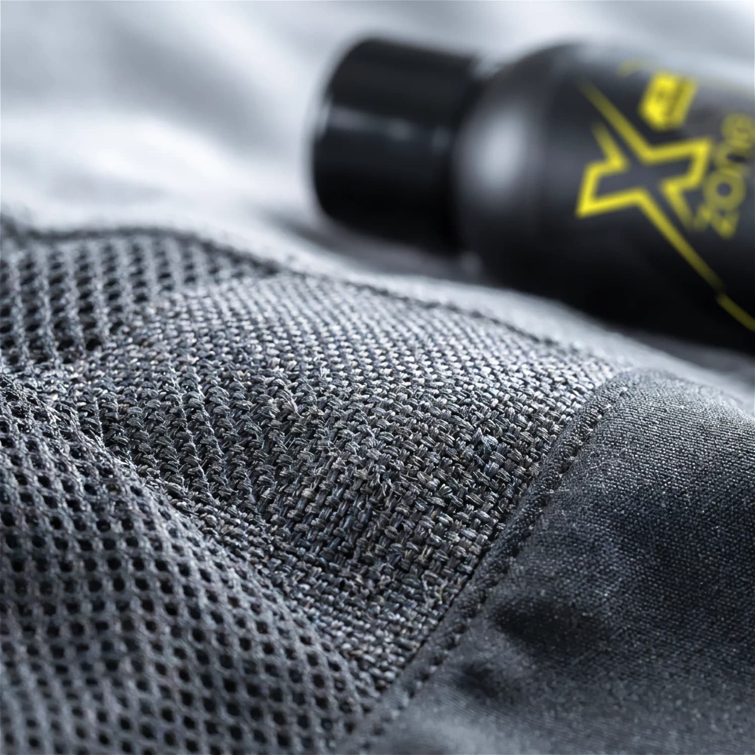 Zestaw do pielęgnacji odzieży tekstylnej Xzone - trzy produkty
